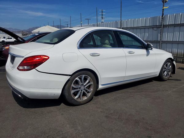 2016 MERCEDES-BENZ C C300