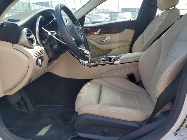 2016 MERCEDES-BENZ C C300