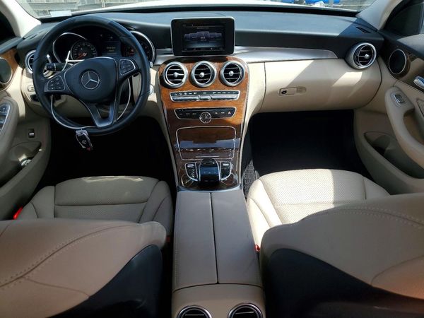 2016 MERCEDES-BENZ C C300