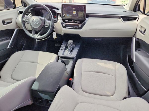 2026 TOYOTA COROLLA CROSS