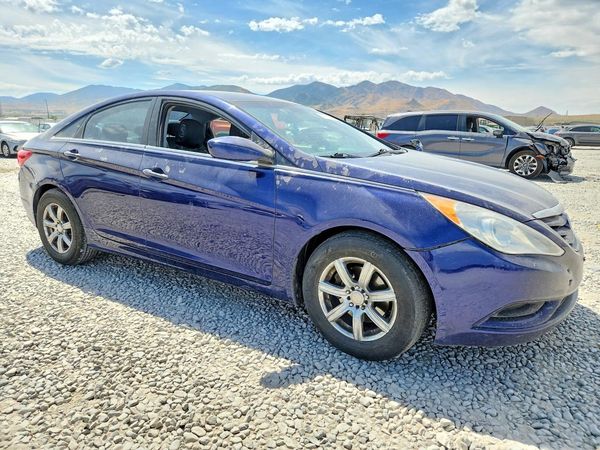 2012 HYUNDAI SONATA Middle-low level