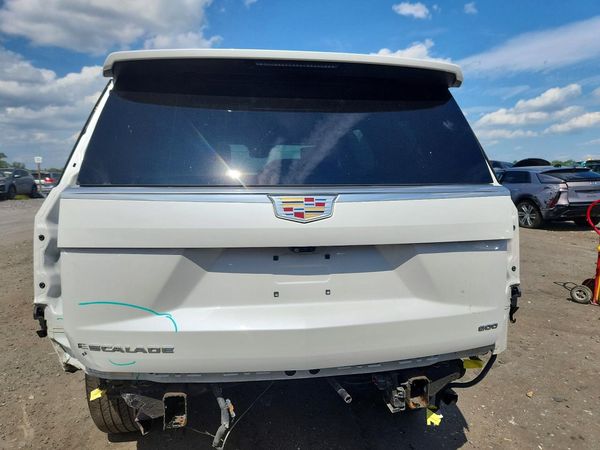 2021 CADILLAC ESCALADE