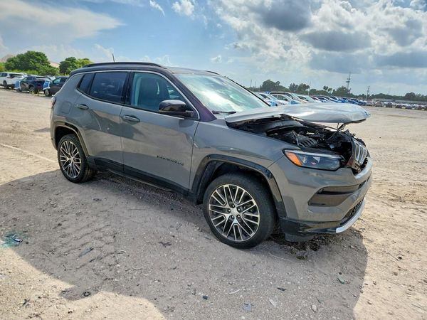 2022 JEEP COMPASS