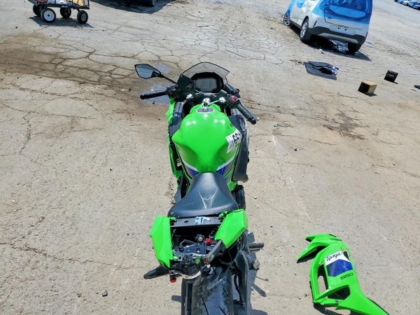 2026 KAWASAKI EX650