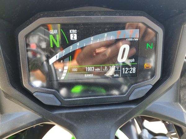 2026 KAWASAKI EX650