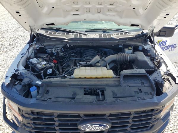 2024 FORD F150