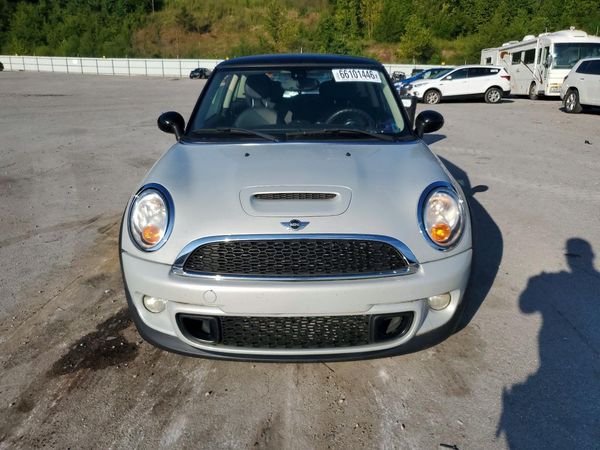 2013 MINI COOPER