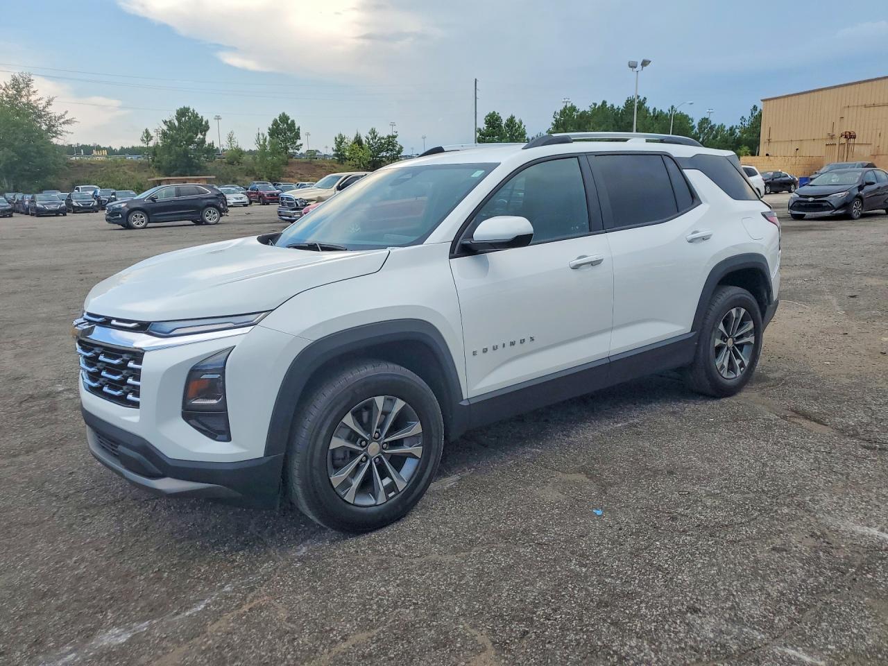 2025 CHEVROLET EQUINOX