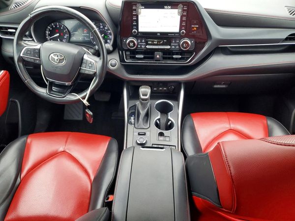2021 TOYOTA HIGHLANDER XSE Nav & JBL