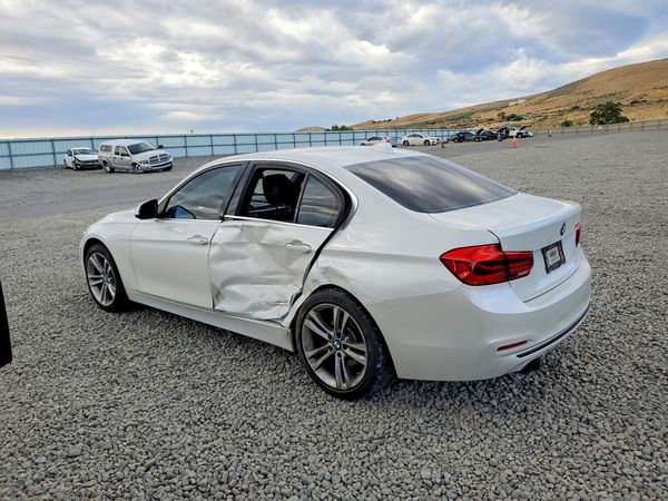 2018 BMW 330 SA