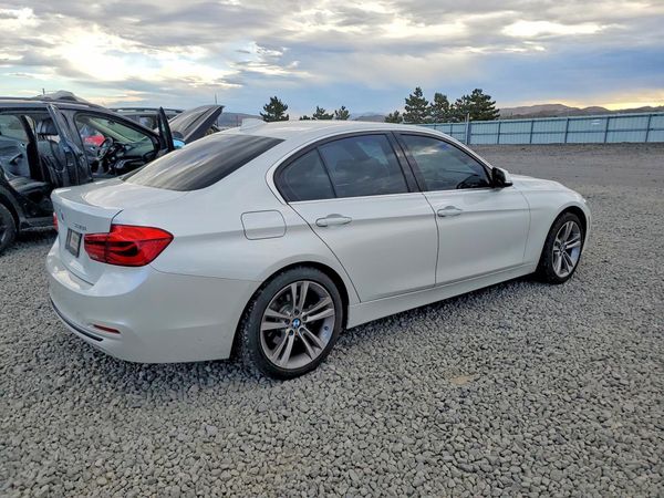 2018 BMW 330 SA