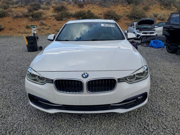 2018 BMW 330 SA