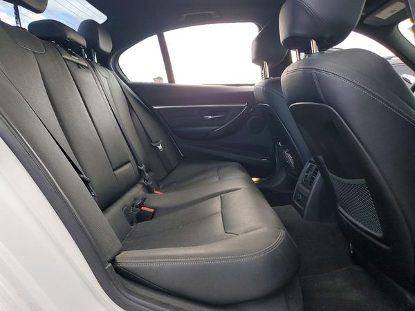 2018 BMW 330 SA