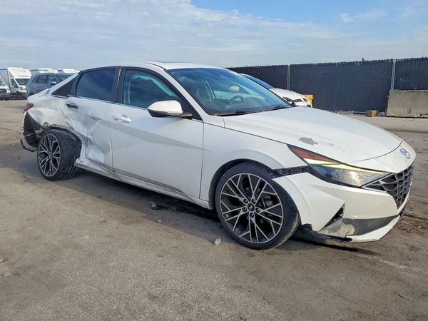 2021 HYUNDAI ELANTRA