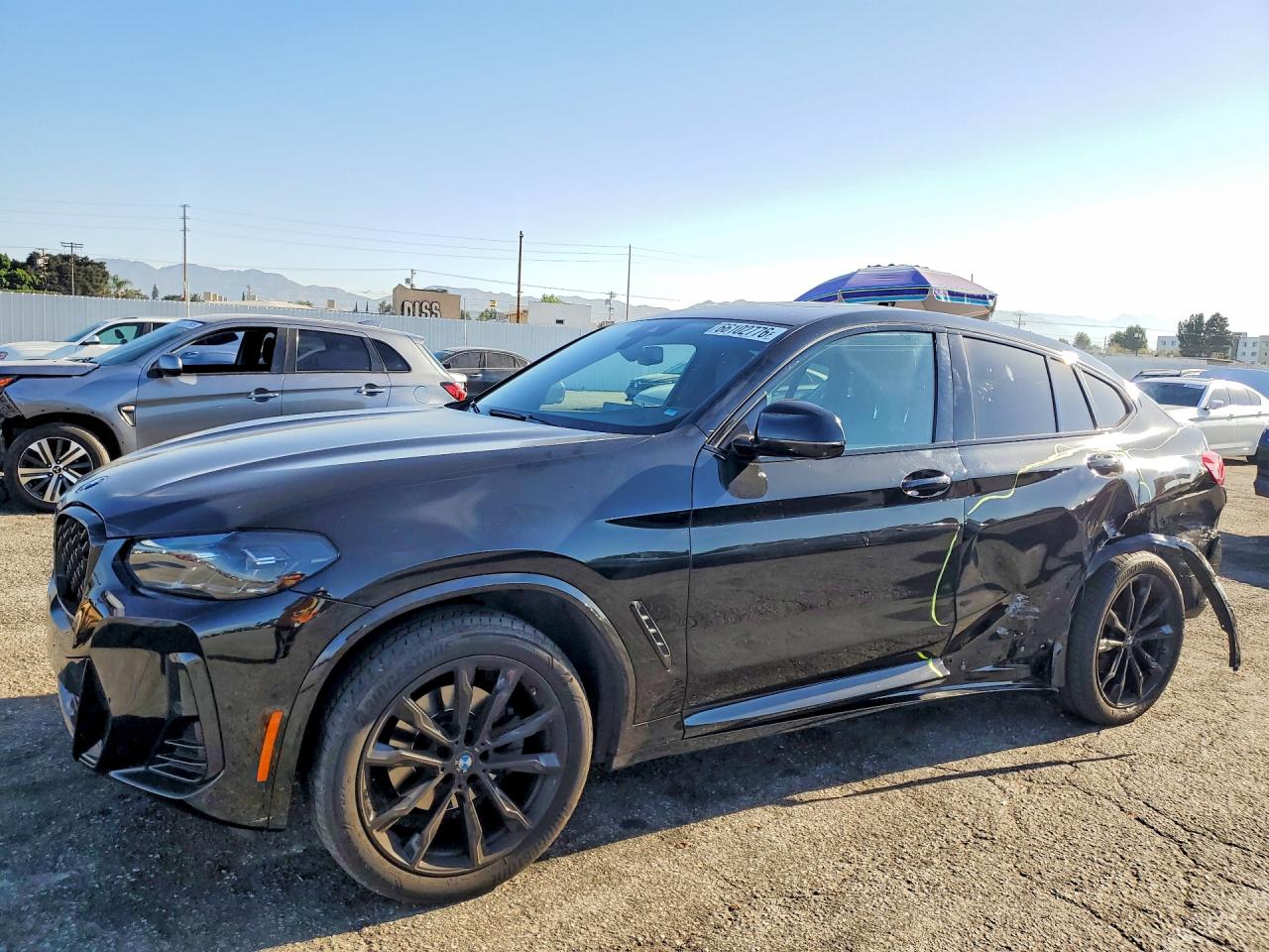 2025 BMW X4
