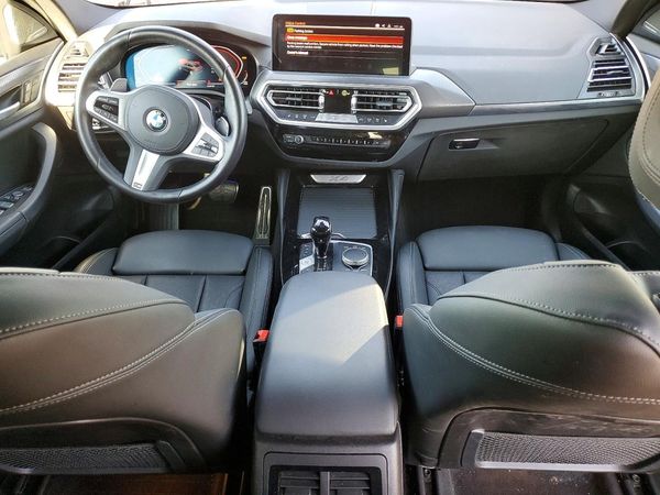 2025 BMW X4