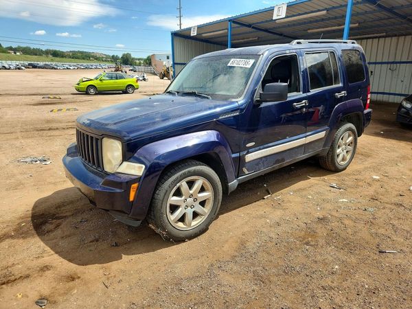 2012 JEEP LIBERTY Sport