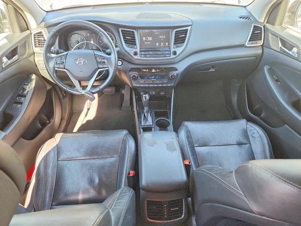 2018 HYUNDAI TUCSON