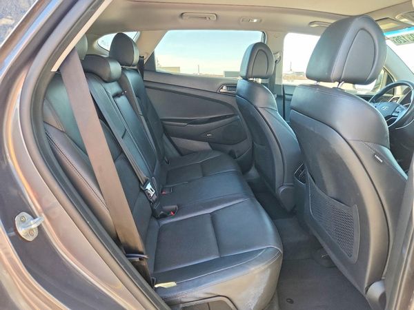 2018 HYUNDAI TUCSON