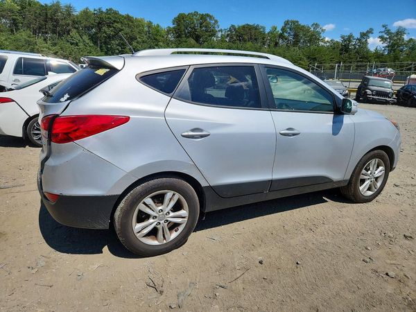 2013 HYUNDAI TUCSON