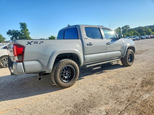 2020 TOYOTA TACOMA SR5