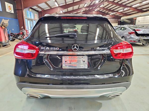 2016 MERCEDES-BENZ GLA GLA250-4M