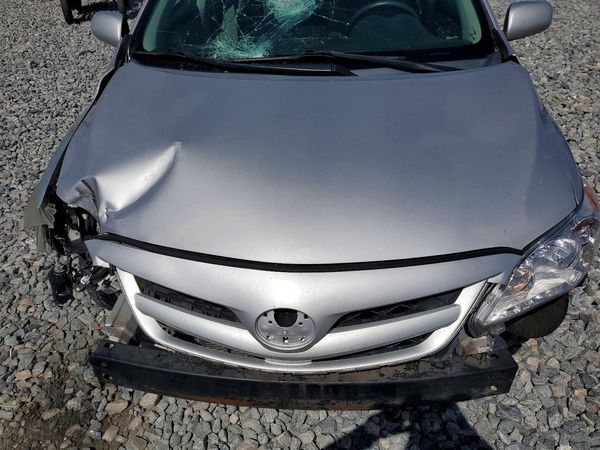 2012 TOYOTA COROLLA