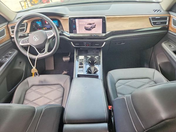 2024 VOLKSWAGEN ATLAS