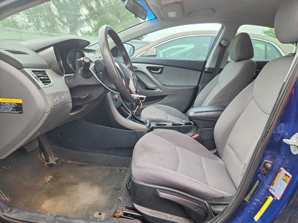 2017 HYUNDAI ACCENT SE Base — DENT