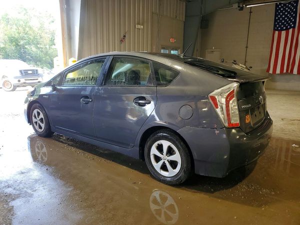 2014 TOYOTA PRIUS