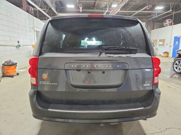 2018 DODGE GRAND CARAVAN SXT