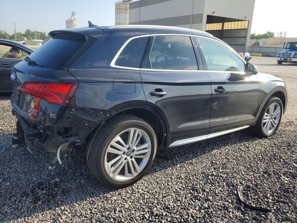 2018 AUDI Q5 quattro Prestige