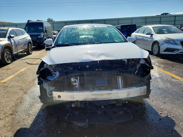 2019 HYUNDAI IONIQ SEL (HEV)
