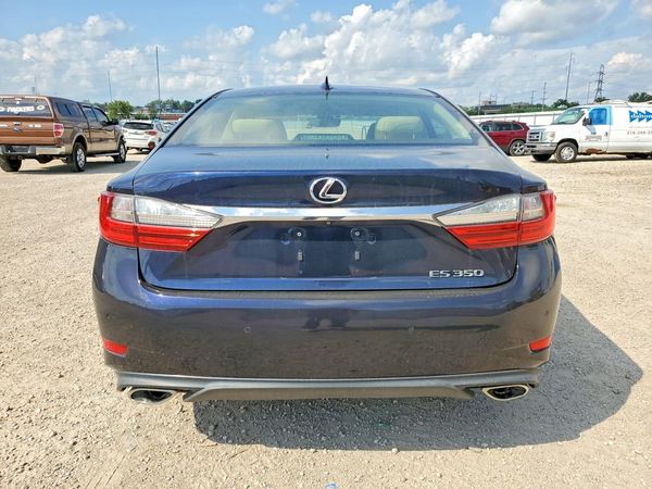 2017 LEXUS ES