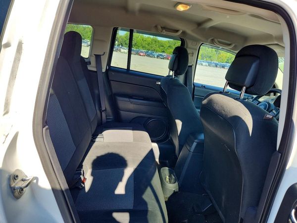 2016 JEEP COMPASS Sport