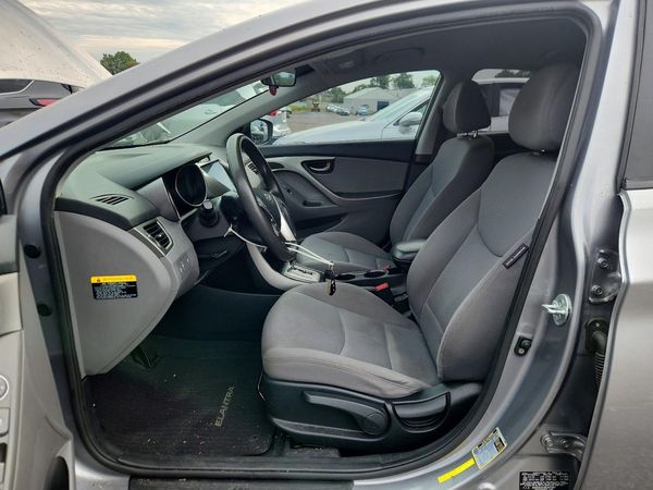 2013 HYUNDAI ELANTRA