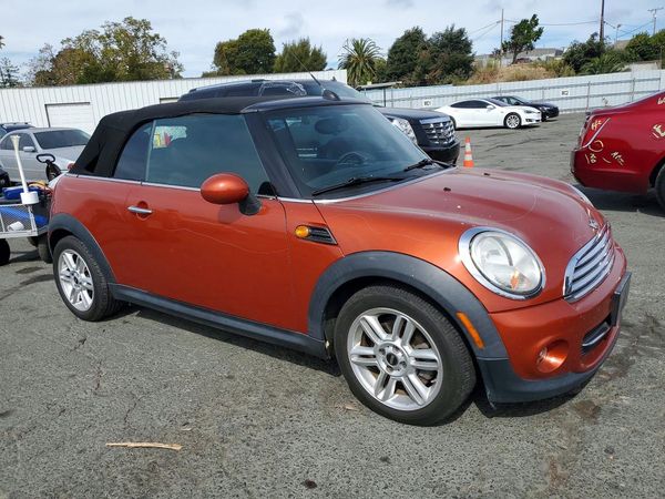 2012 MINI COOPER