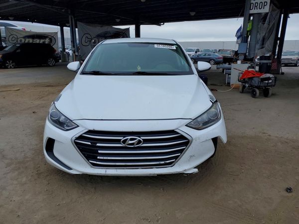 2017 HYUNDAI ELANTRA
