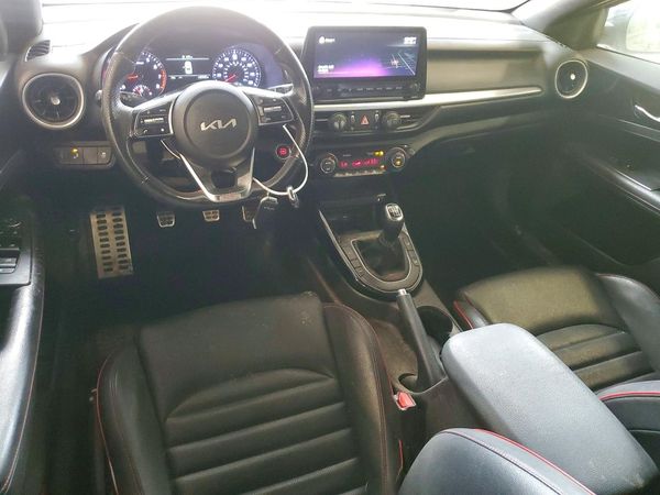2022 KIA FORTE