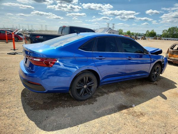 2022 VOLKSWAGEN JETTA