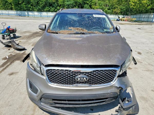 2017 KIA SORENTO