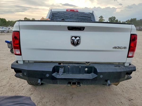 2018 RAM 2500 ST