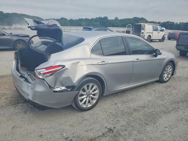 2018 TOYOTA CAMRY L/LE/SE/XLE