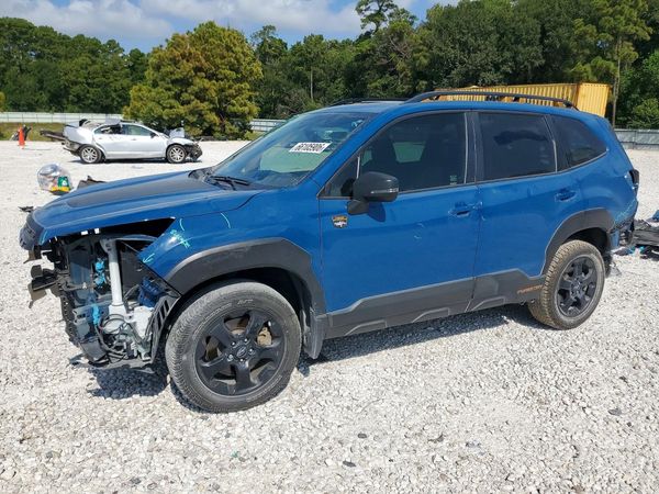 2022 SUBARU FORESTER