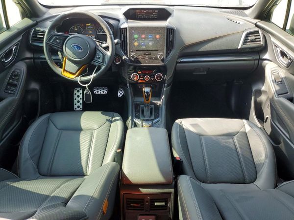 2022 SUBARU FORESTER