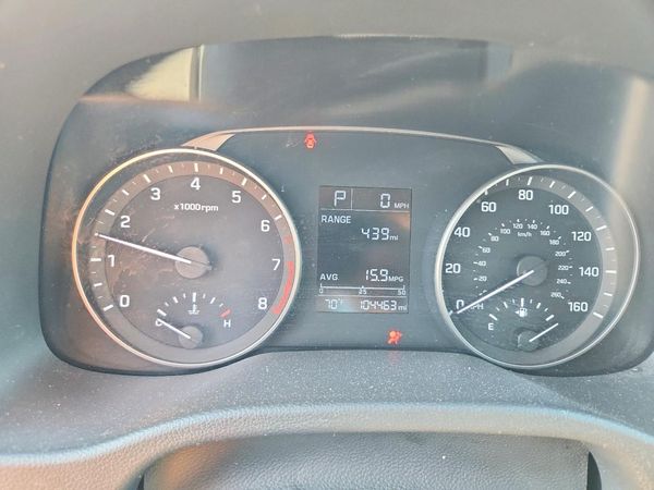 2017 HYUNDAI ELANTRA SE Base