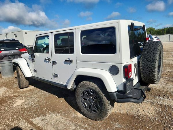 2016 JEEP WRANGLER UNLIMITED Sahara