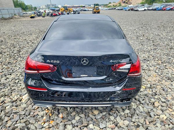 2020 MERCEDES-BENZ A A220-4M