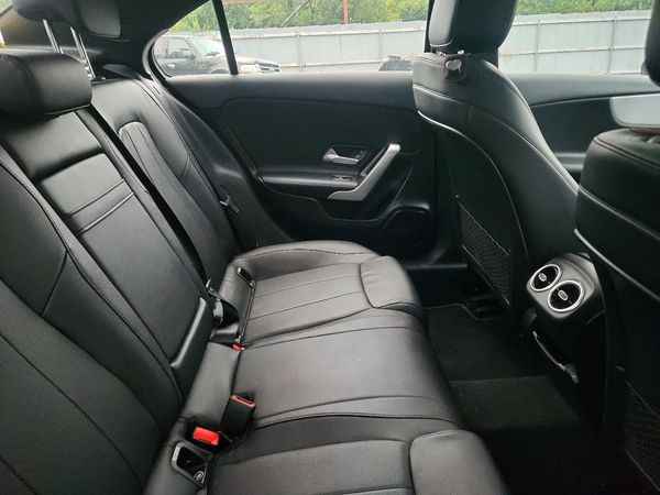 2020 MERCEDES-BENZ A A220-4M