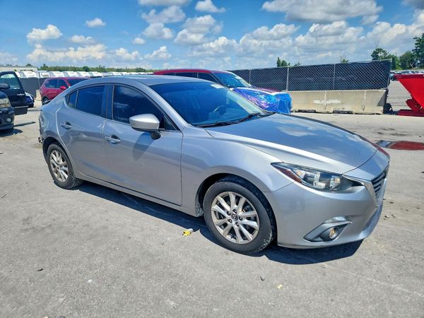 2016 MAZDA 3
